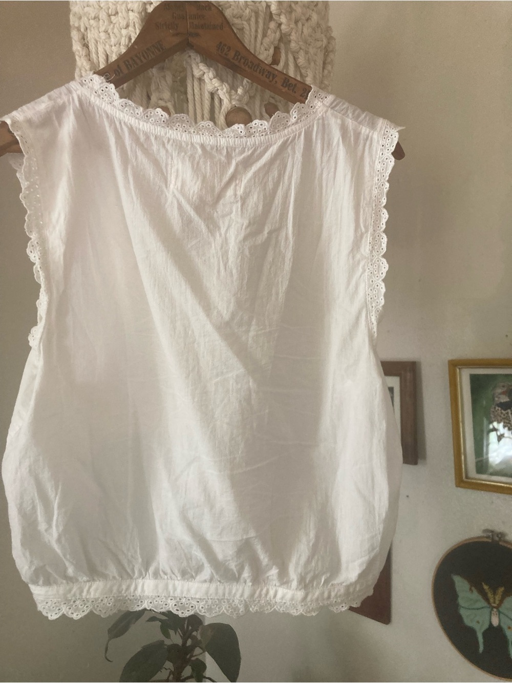 Mollusk Helena sleeveless white top tank shirt white size Medium - Picture 7 of 8